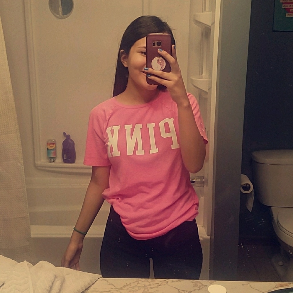 Meet your Posher, Alexis